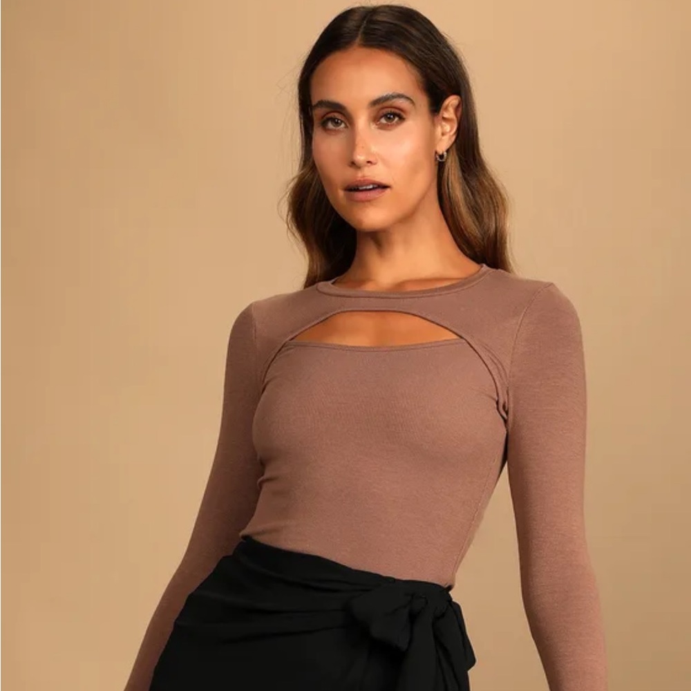 Flirty Little Secret Brown Ribbed Cutout Long Sleeve Top - Picture 2 of 3